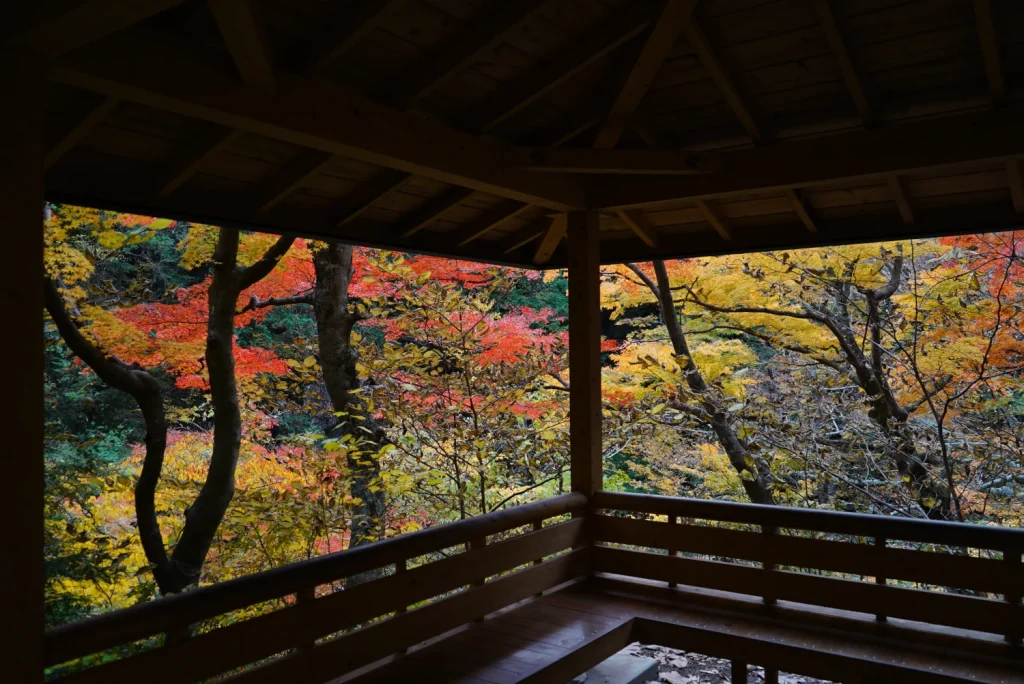 長田円右衛門顕彰碑(En'emon Osada Memorial Monument)